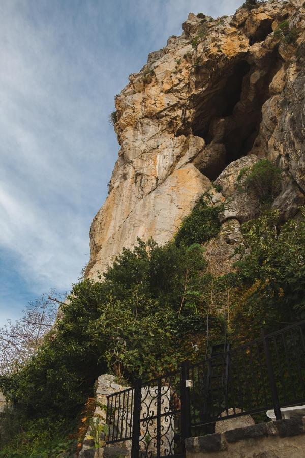 Rocher House Cefalu Apartment ภายนอก รูปภาพ