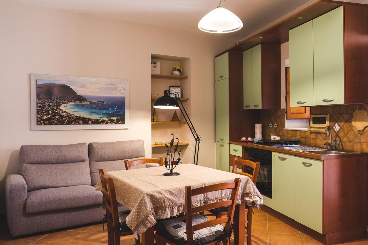 Rocher House Cefalu Apartment ภายนอก รูปภาพ